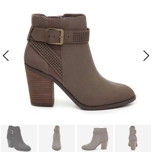 Crown Vintage Ankle Boots